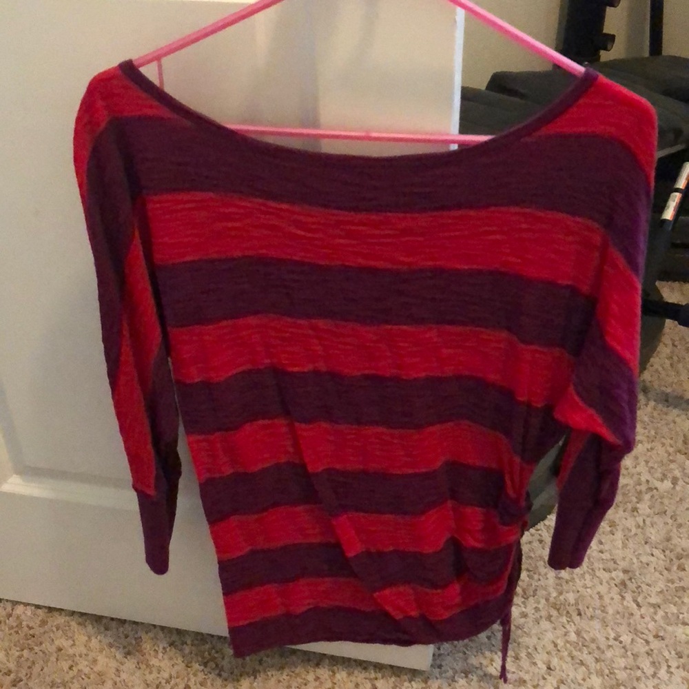 Purple and red/pink striped express 3/4 sleeve top